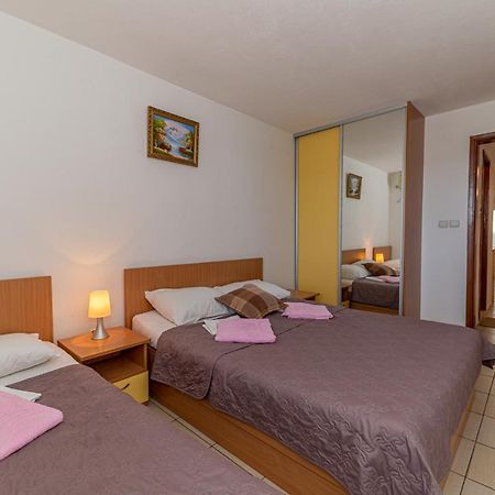 Apartment Knezevic Petrovac Eksteriør bilde