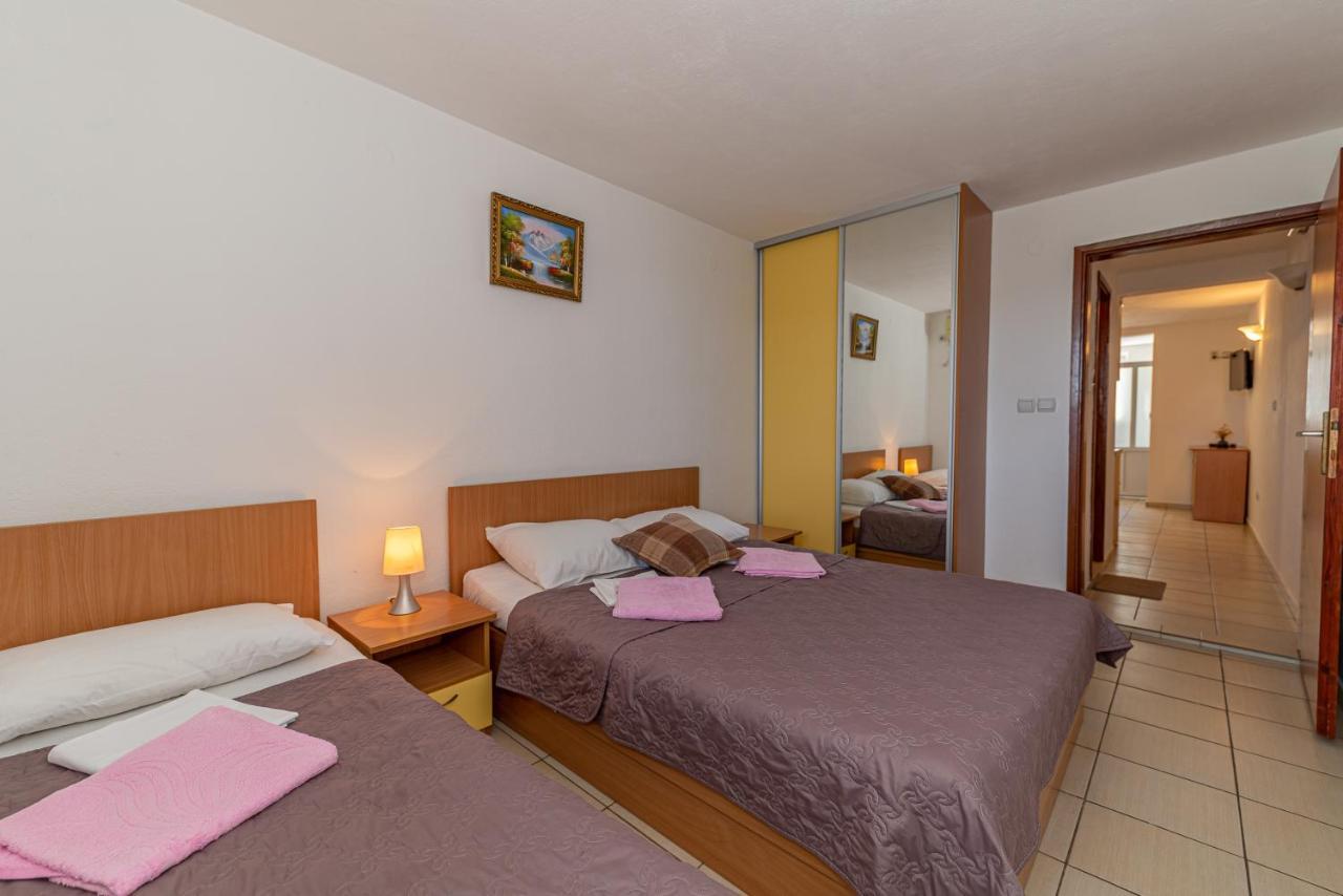 Apartment Knezevic Petrovac Eksteriør bilde