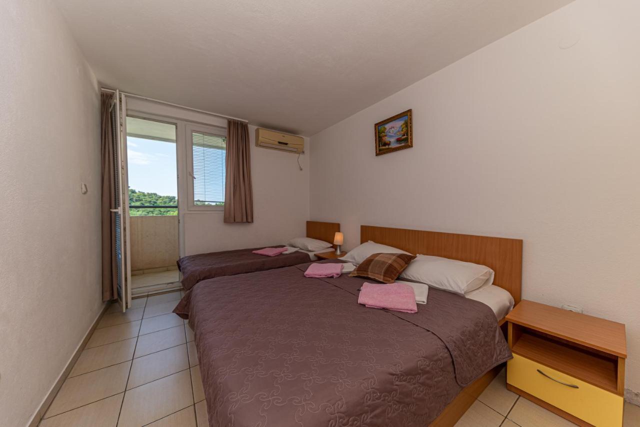 Apartment Knezevic Petrovac Eksteriør bilde
