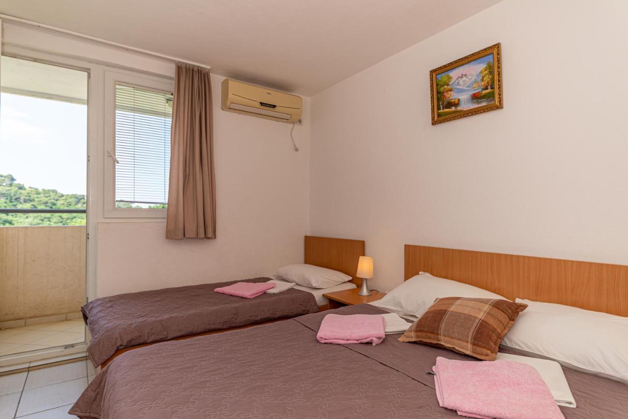Apartment Knezevic Petrovac Eksteriør bilde