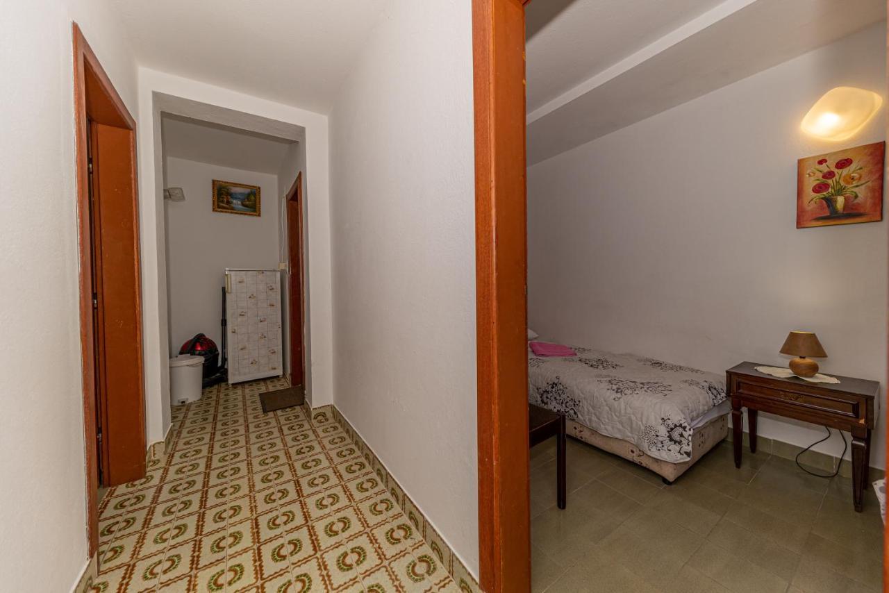 Apartment Knezevic Petrovac Eksteriør bilde