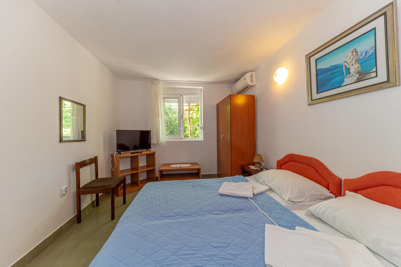 Apartment Knezevic Petrovac Eksteriør bilde