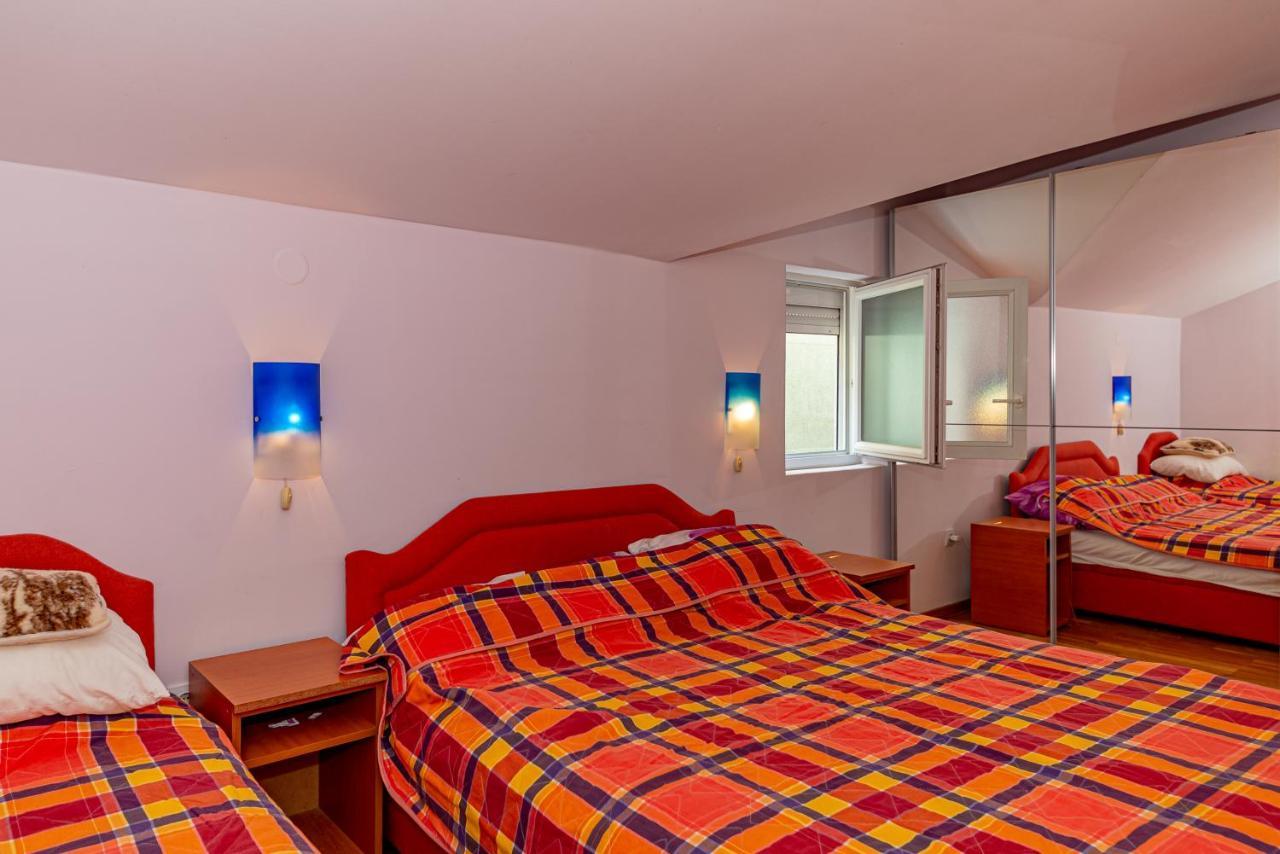 Apartment Knezevic Petrovac Eksteriør bilde