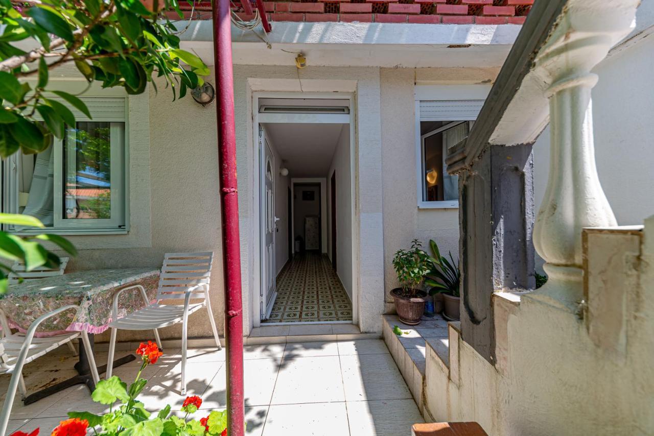 Apartment Knezevic Petrovac Eksteriør bilde