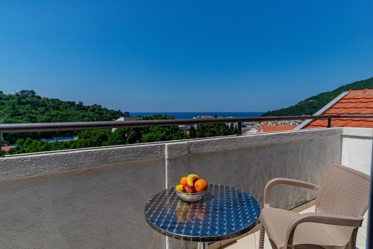 Apartment Knezevic Petrovac Eksteriør bilde