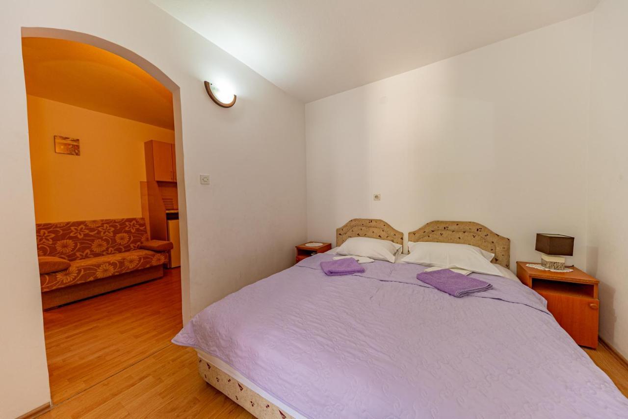 Apartment Knezevic Petrovac Eksteriør bilde