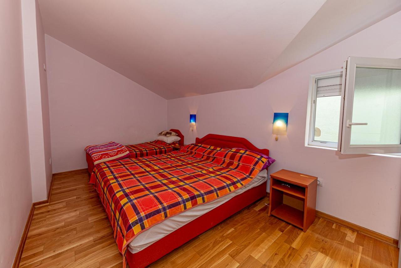 Apartment Knezevic Petrovac Eksteriør bilde