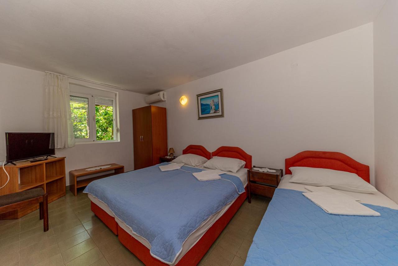 Apartment Knezevic Petrovac Eksteriør bilde